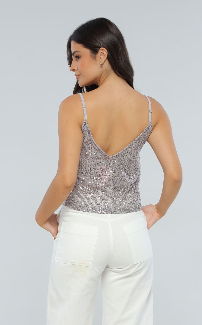 Blusa Gris Plata Lentejuelas – 10B GROUP LLC