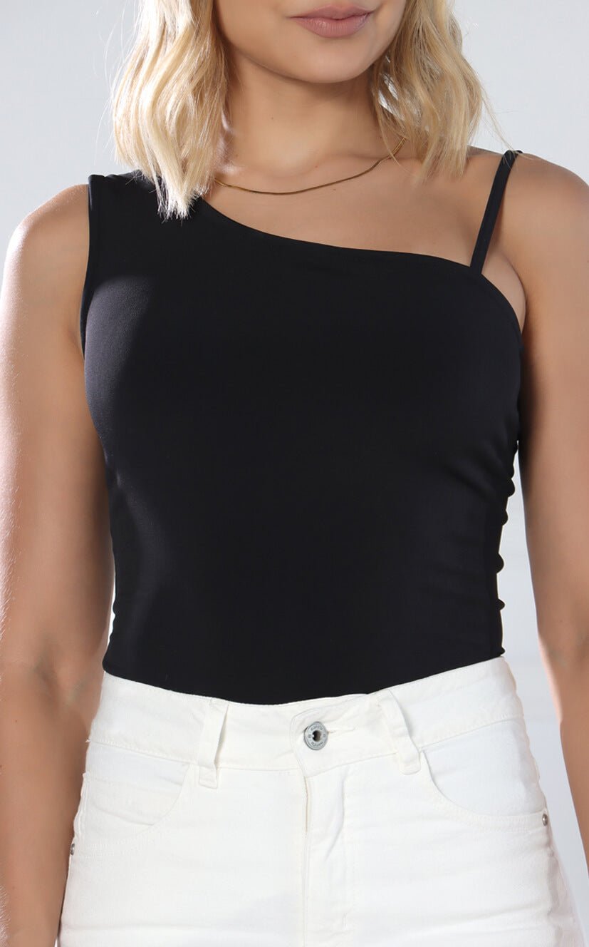 Outfit Blusa Negra Sin Mangas Outfit Blusas De Color Azul Outfit